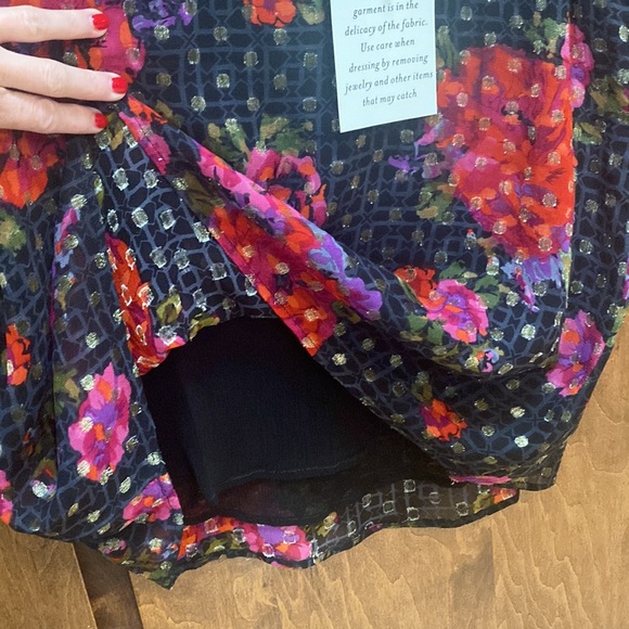 NWT Anthropologie black floral sheer beaded top - Picture 7 of 9